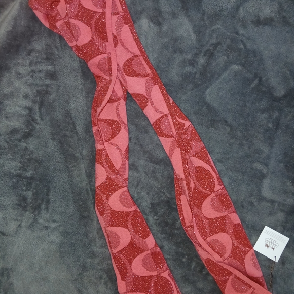 NWT Coach Tonal Dream Scarf Rare And HTF Red And Pink Shimmer Signature C - Picture 9 of 10